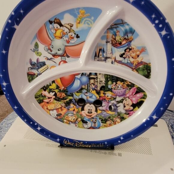 BRAND NEW WORLD DISNEY PLATES - Picture 4 of 15